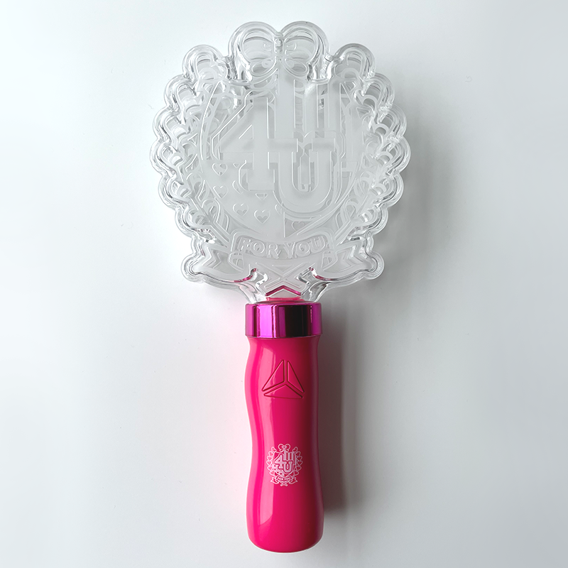 ねここ SEVEN Baby Pink ダーツセット 4U 2nd Live Tour Daze forU!! オリジナルペンライト – Tokyo